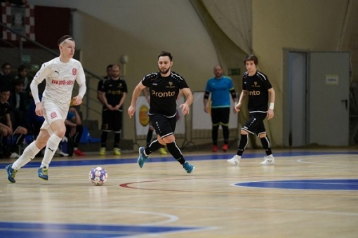 Плюс «четыре» перед ответной игрой!