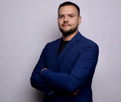 Сегодня Президенту мини-футбольного клуба «Ростов», руководителю Федерации футзала Ростовской области  Евгению Лузанову исполняется 41 год. 
