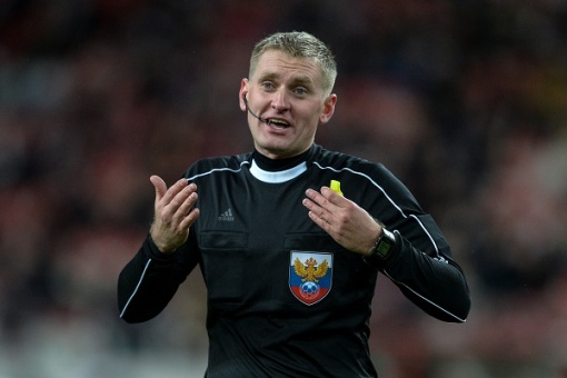 Азовский арбитр Артем Чистяков получил сертификацию ФИФА для работы с VAR