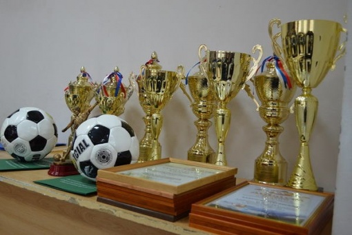 Итоги анкетирования по определению лауреатов футбольного сезона 2021