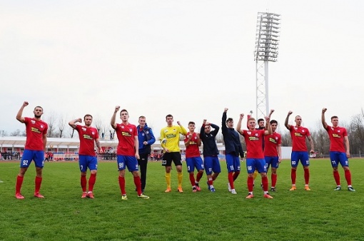 Профессиональная футбольная лига: дончане на двоих забили девять мячей