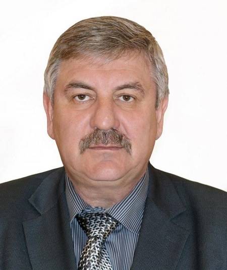 Сегодня директор ростовской СШОР-8 имени Виктора Понедельника Юрий Софронов отмечает свой 62-й день рождения
