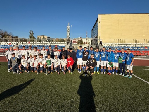 В память об   Эдуарде Павловиче Лакомове