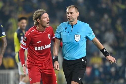 Сергей Иванов - главный арбитр матча  «Рапид» – «Вест Хэм»