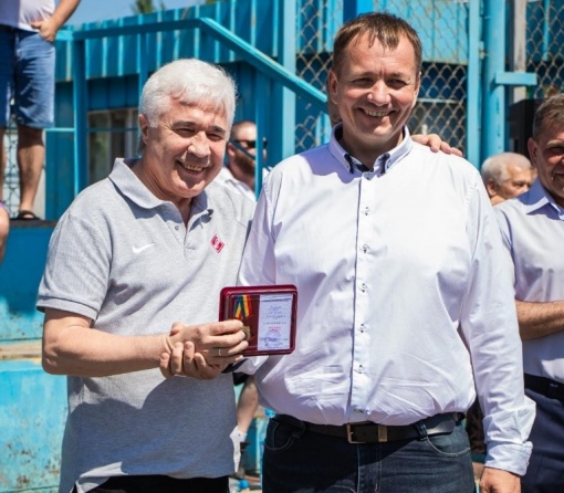 Награда Евгению Ловчеву