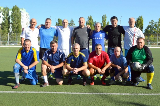 В Волгодонске отметили футбольный юбилей товарищеским матчем
