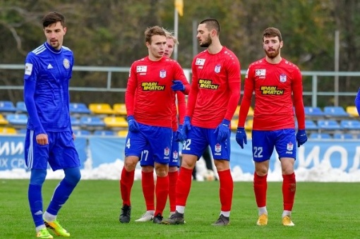 Команды ПФЛ уходят на зимние каникулы