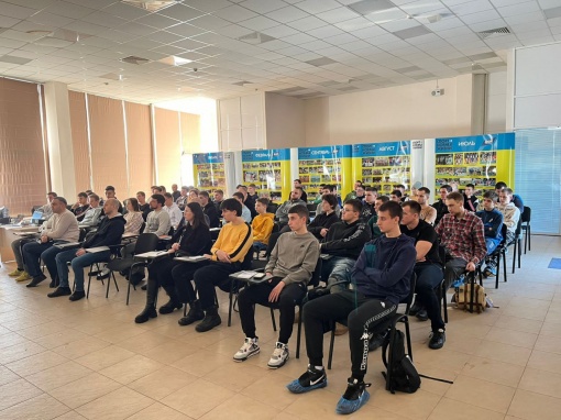 Продолжаются занятия в «Школе футбольного арбитра»