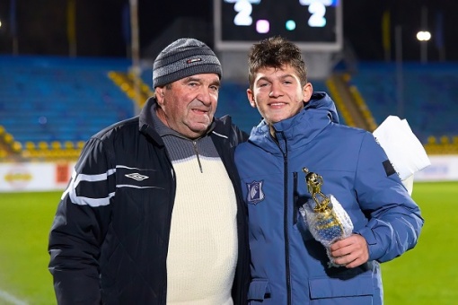 Сегодня ветеран донского футбола Абрам Срабионов  отмечает 75-летний Юбилей