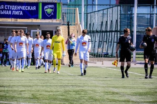 Обновленная сборная ЮФУ начинает крымский турнир с исторической победы