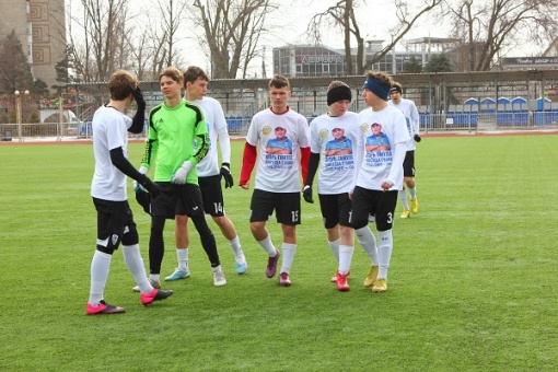 Матч памяти с борьбой до конца