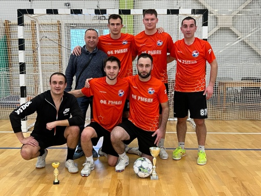 Пять из двенадцати!