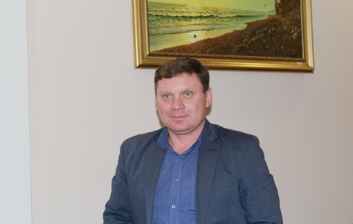 Сегодня члену Исполкома областной федерации футбола, руководителю комитета по футболу для людей с ограниченными возможностями ЮФО/СКФО, инспектору ПФЛ Сергею Погарченко исполняется 47 лет