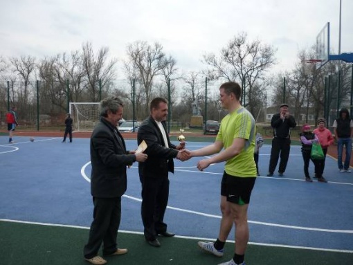 "Газпром" подарил современную спортплощадку Дубовскому району